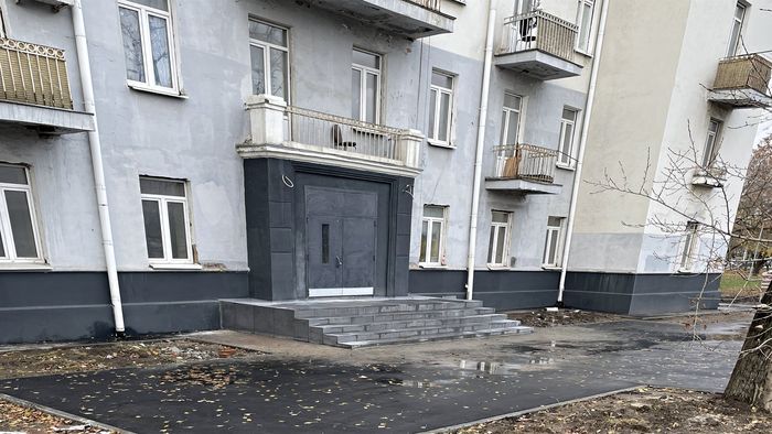 Фасад и входная группа после ремонта